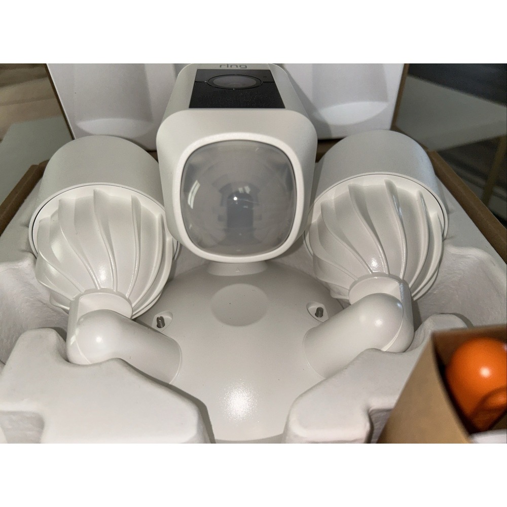 New Ring - Floodlight Cam Plus Outdoor Wired 1080p Surveillance Camera - White - Picture 5 of 5